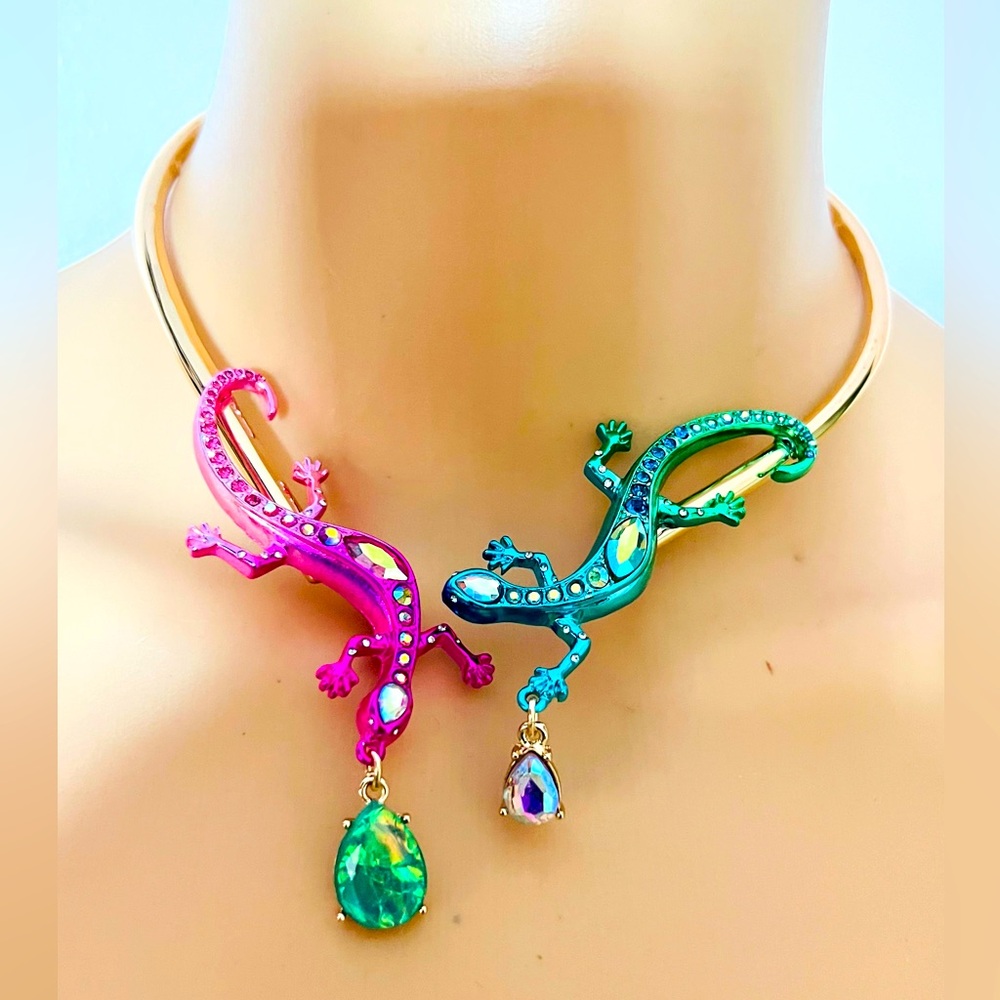 New Betsey Johnson BETSEYS PARADISE LIZARD COLLAR MULTI - Picture 6 of 9